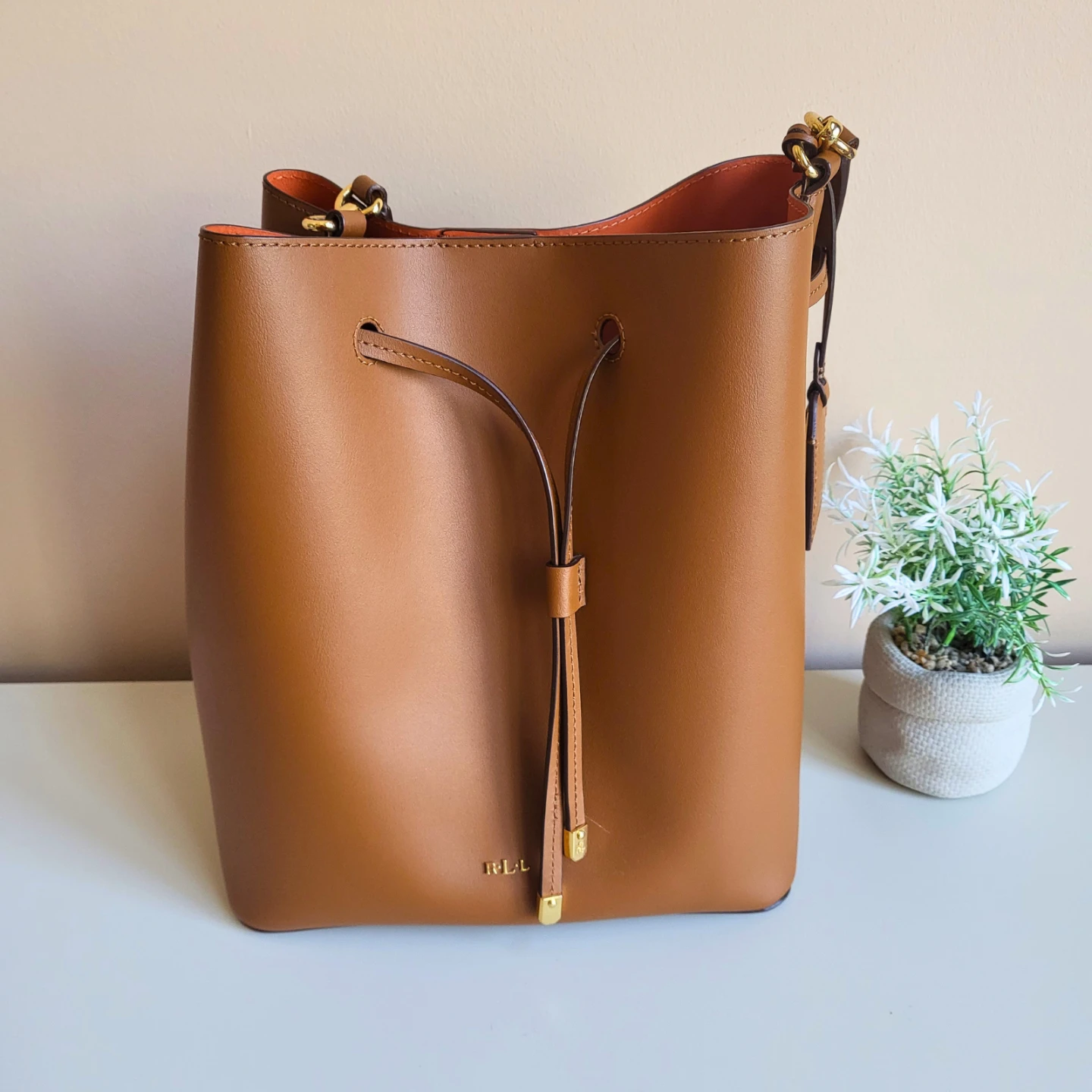 Pre-Loved Ralph Lauren Medium Debby Bucket Purse! 👜