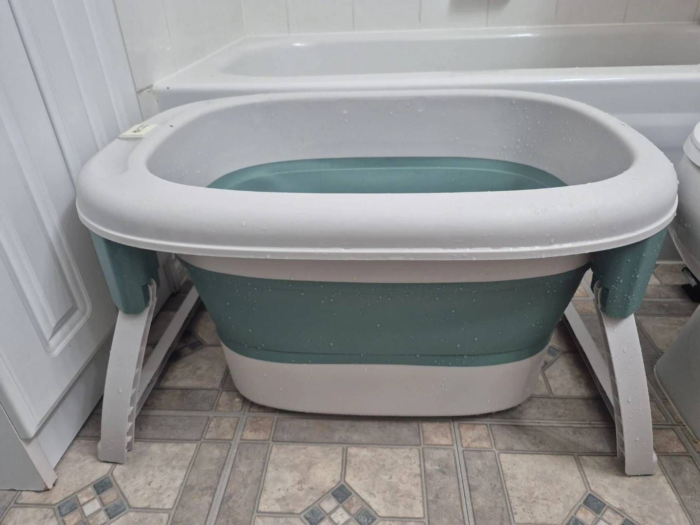 Boonie Lab Baby Bath Tub