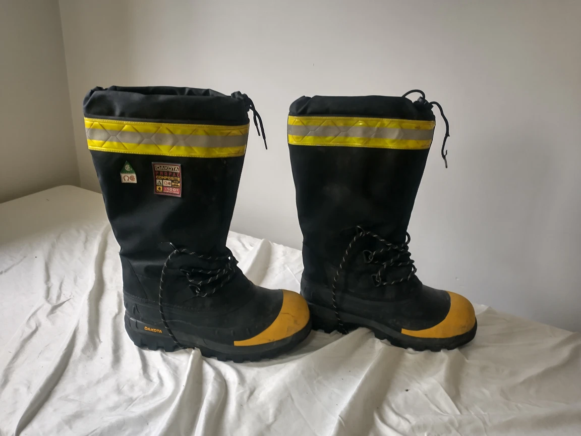 Dakota Work Boots