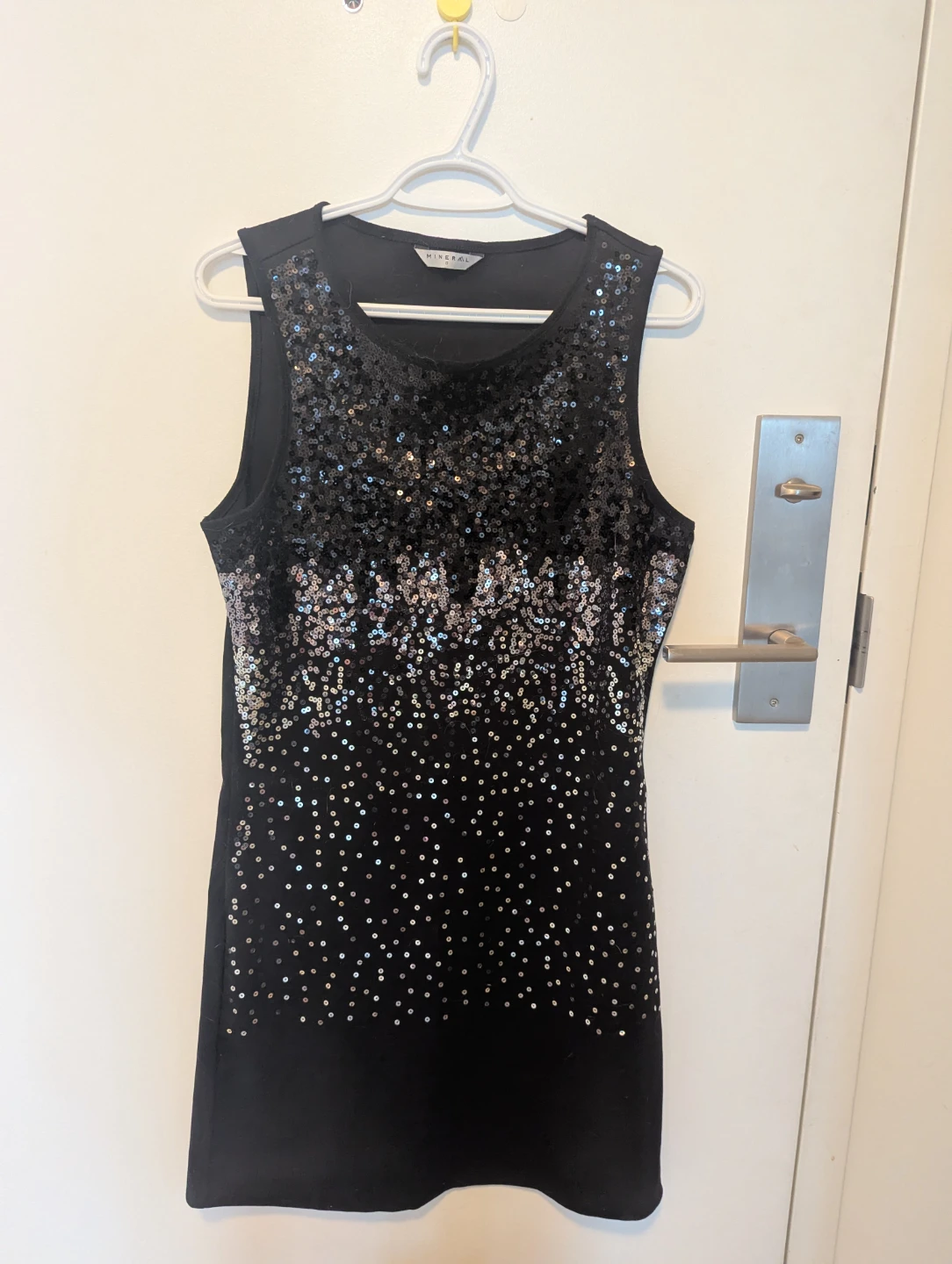 MINERAL Black Sequin Sleeveless Top - photo 3