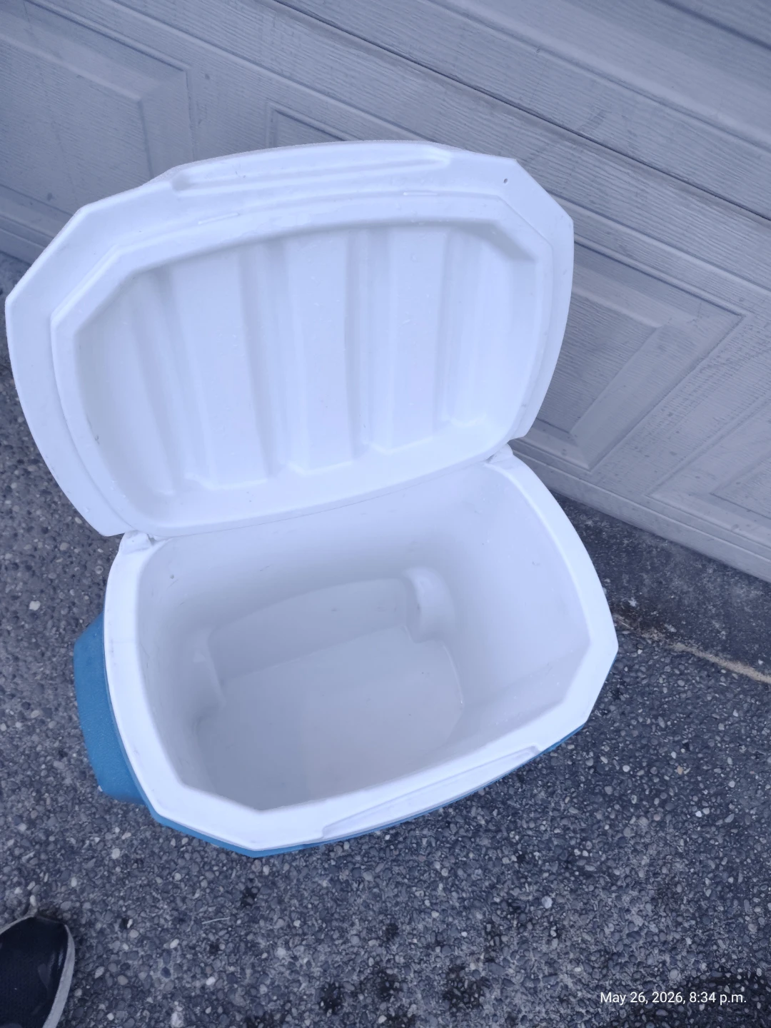 Coleman 🥕 Compact 28qt Wheeled Cooler - photo 2