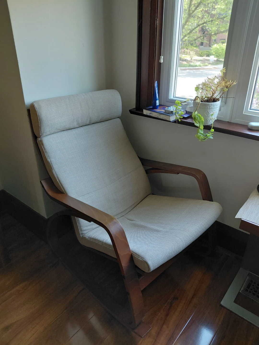 Wooden Rocking Chair