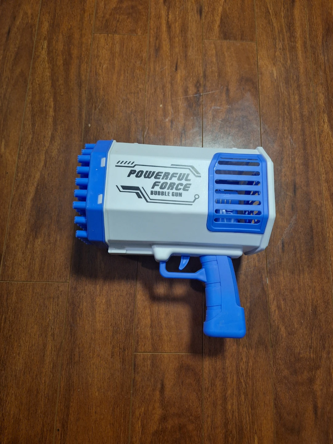 Powerful Force Bubble Gun