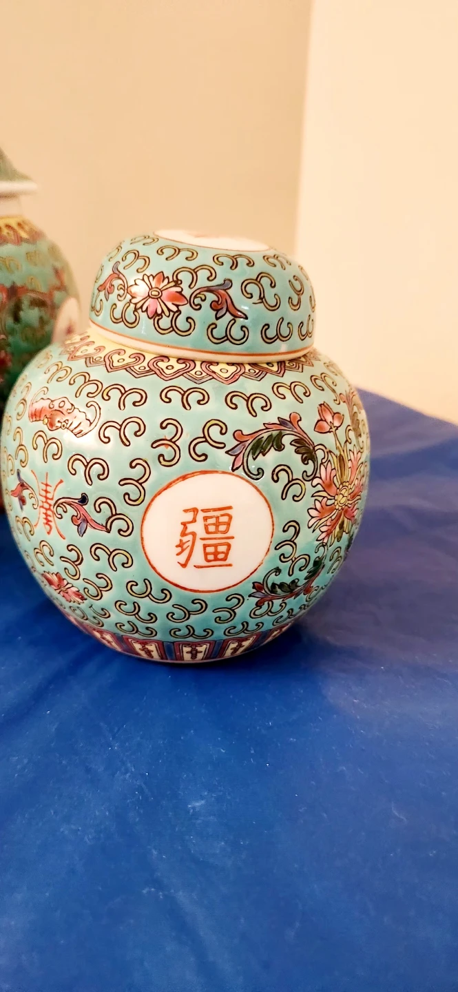 Brand new Set of 3 Decorative Ginger Jars - photo 4
