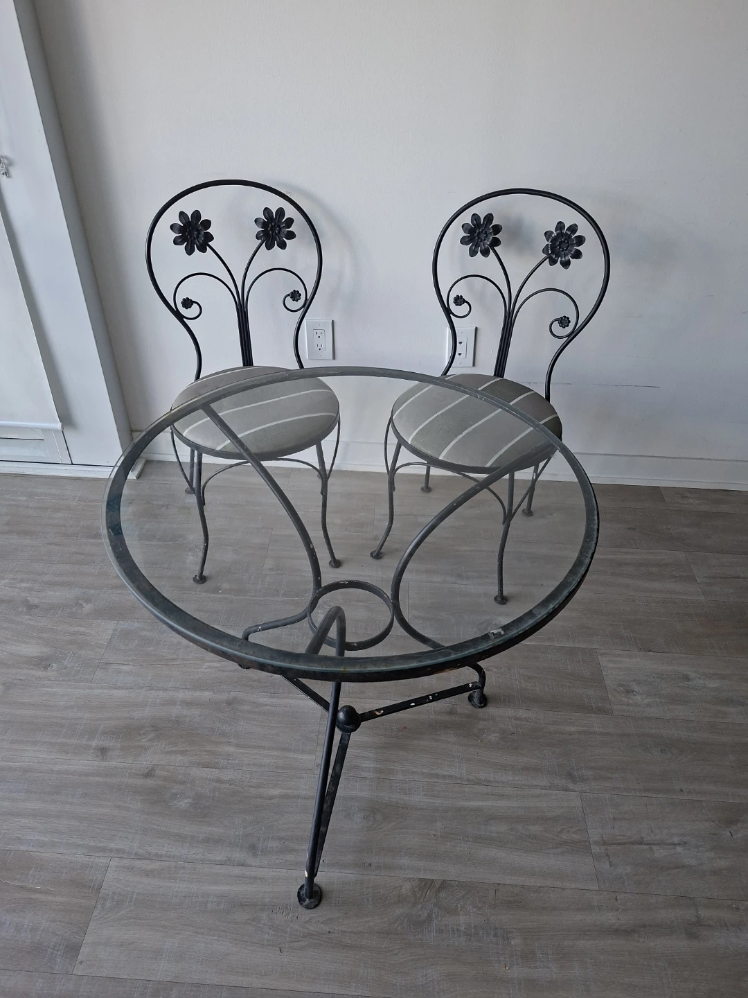 Glass top bistro set with two chairs