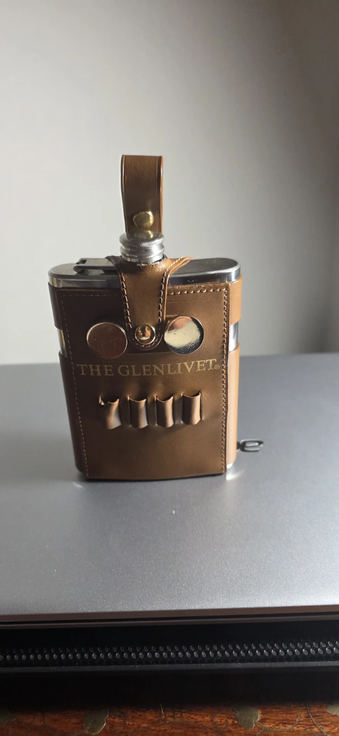 The Glenlivet Leather Flask Holder - photo 5