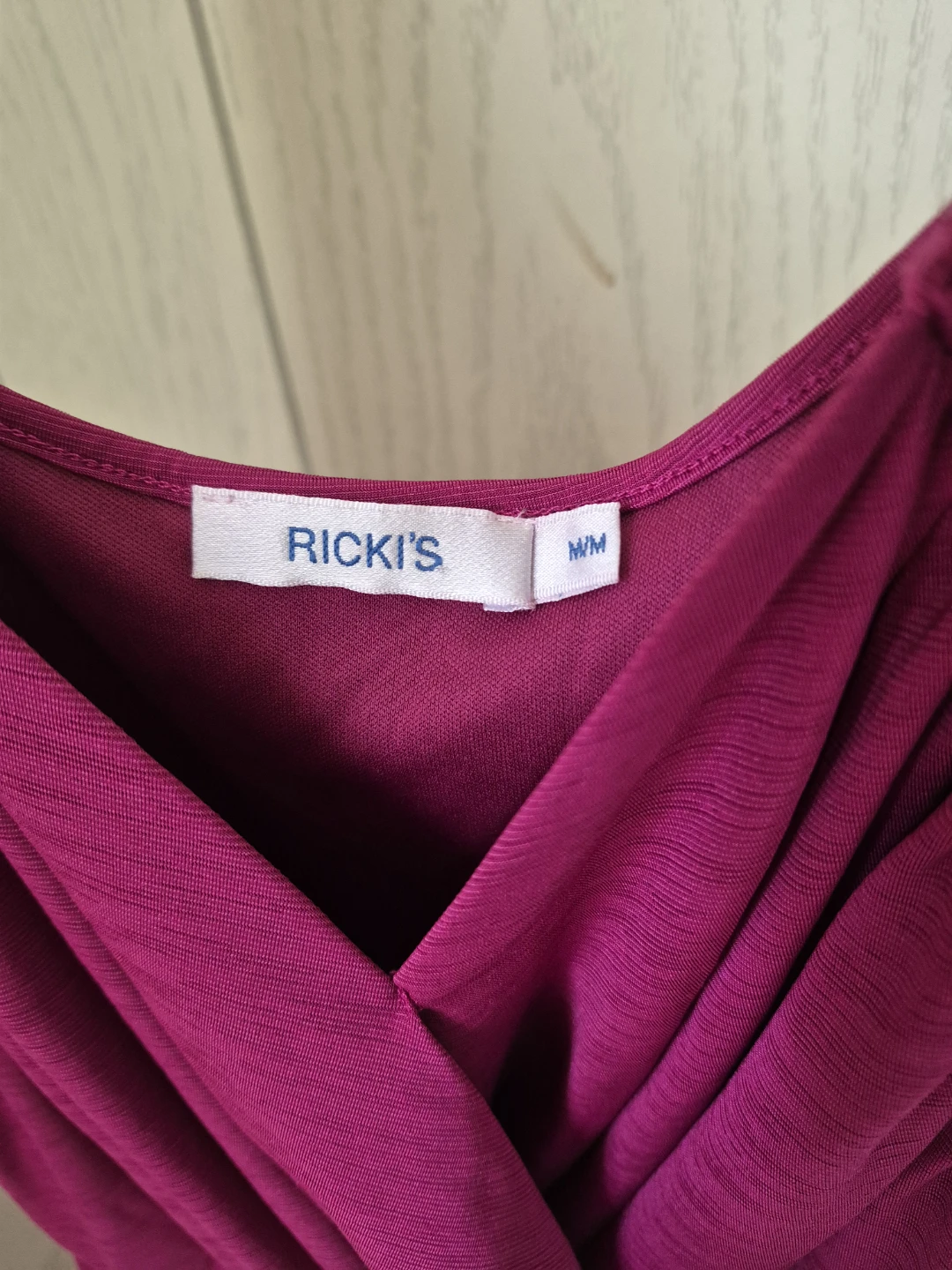 Ricki's Magenta Crossover Neck Sleeveless Dress Size M - photo 2