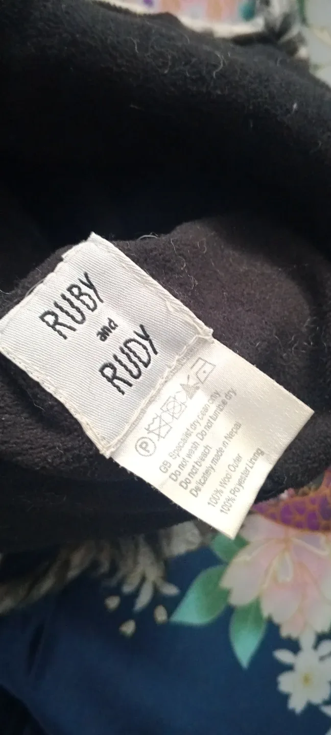 Ruby and Rudy Wool Beanie Hat - photo 2