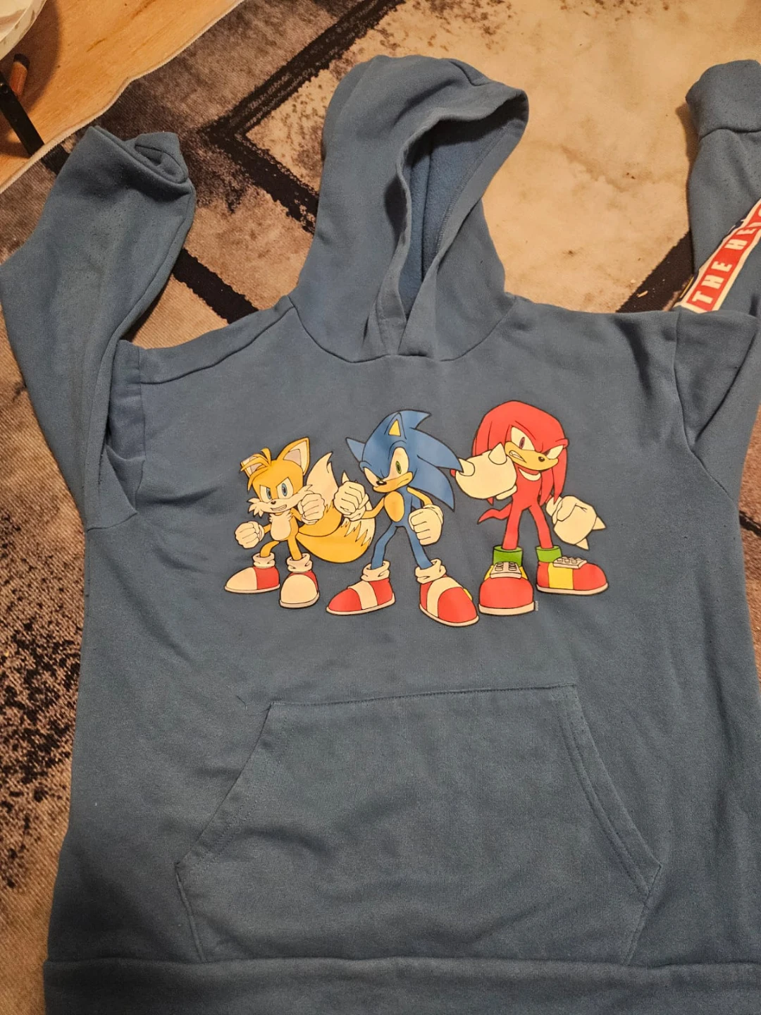 Old Navy Sonic the Hedgehog Hoodie XL (14-18)