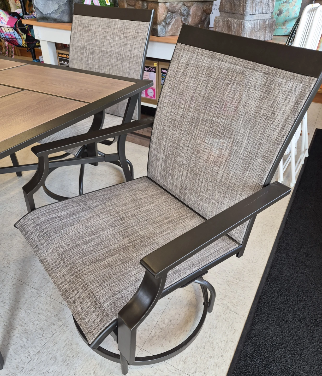 New Square Outdoor Dining Table Set with 4 swivel Chairs - photo 4