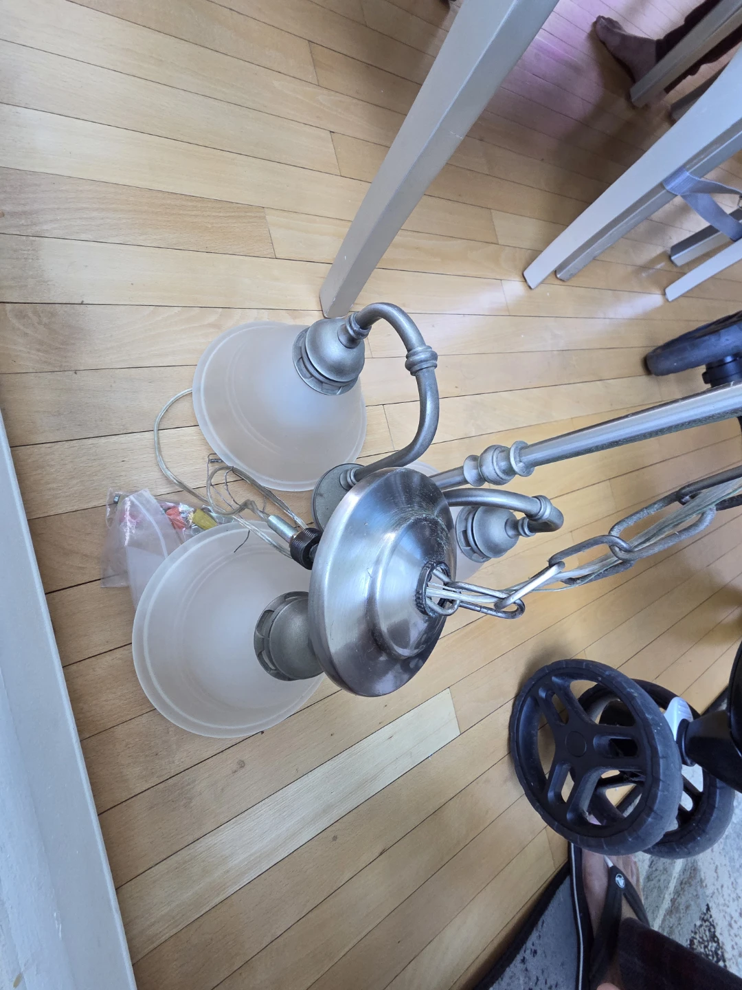 Giving away lights fixtures - Dining, Kitchen and vanity lights - photo 2