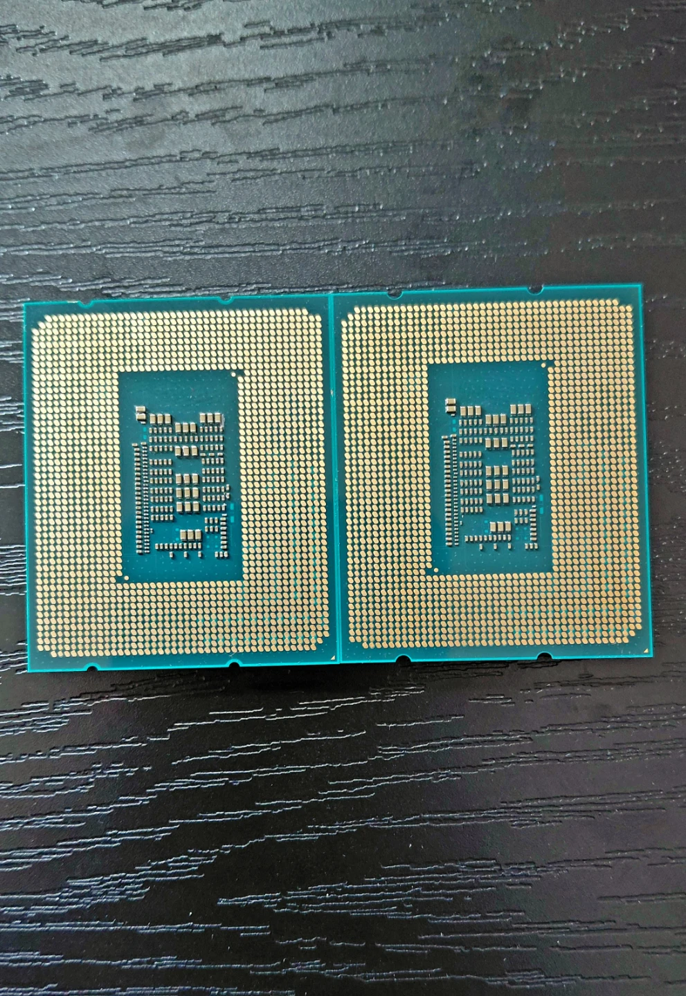 Two Intel Core i5-12400T - photo 2