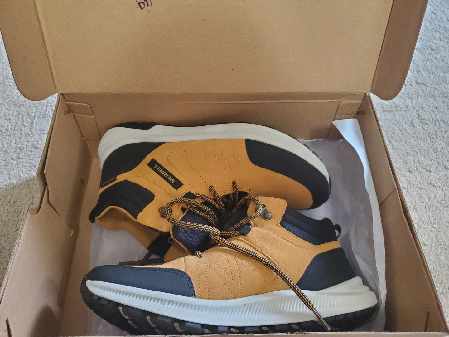 Brand new size 7 hiking boots for boys - photo 3