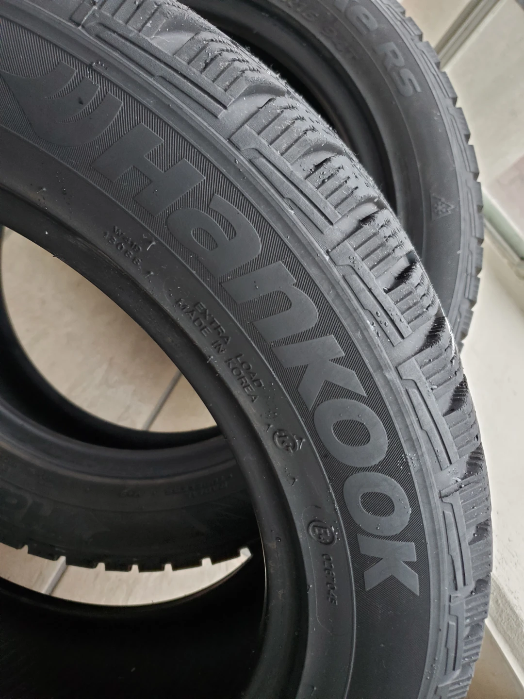 205/55/16 Hankook  i*Pike RS Winter Tires - photo 5