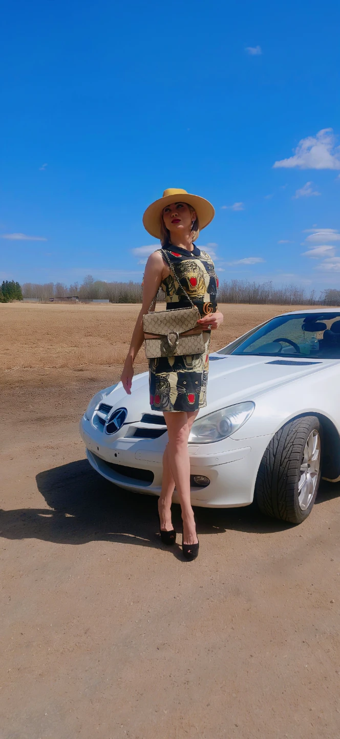 Gucci Tiger Print Dress with Belt - photo 2