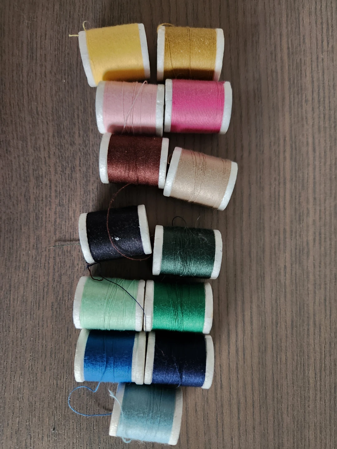 Thread Spools - Assorted Colors - photo 2