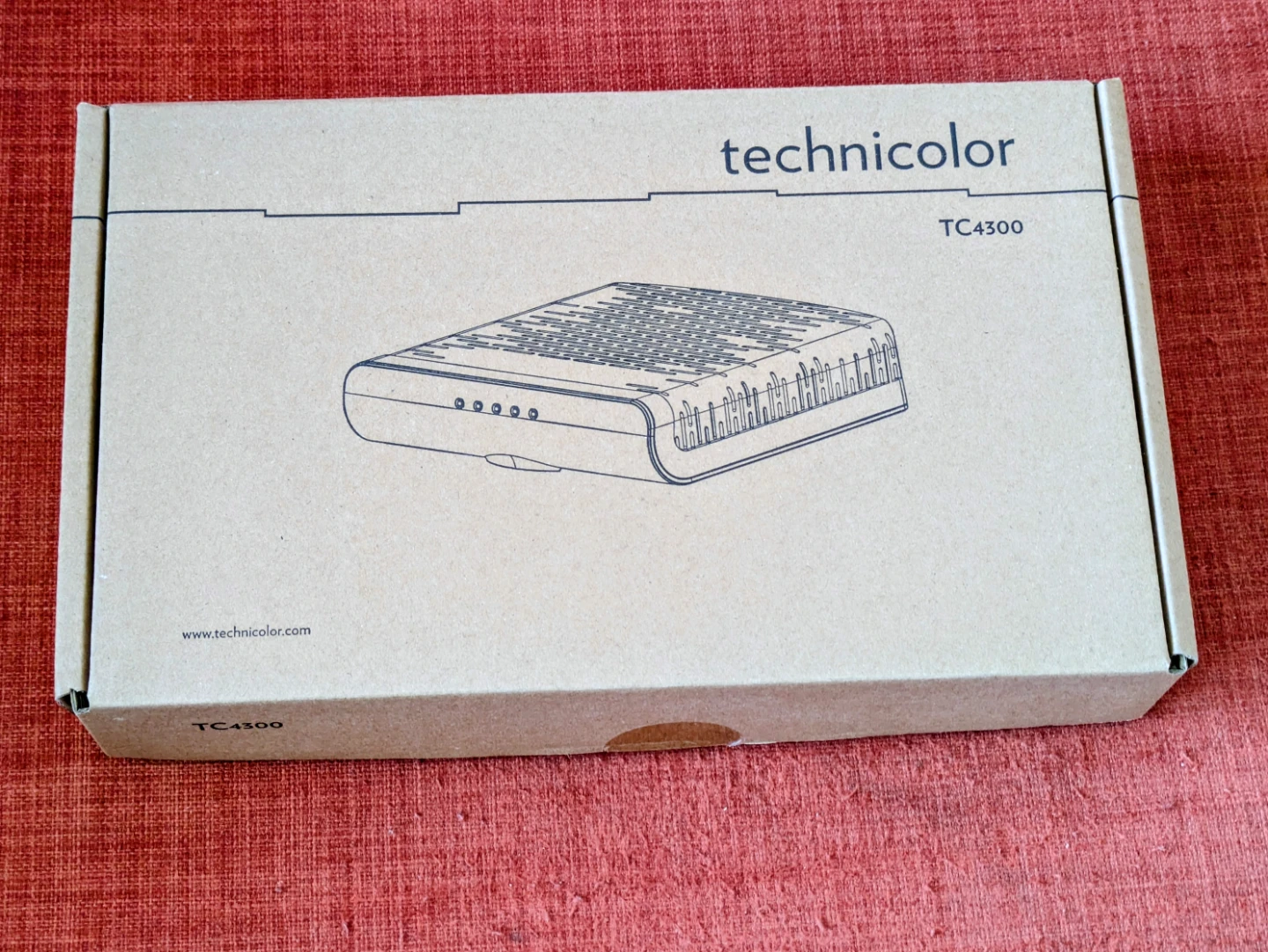 Technicolor TC4300 Modem - photo 2