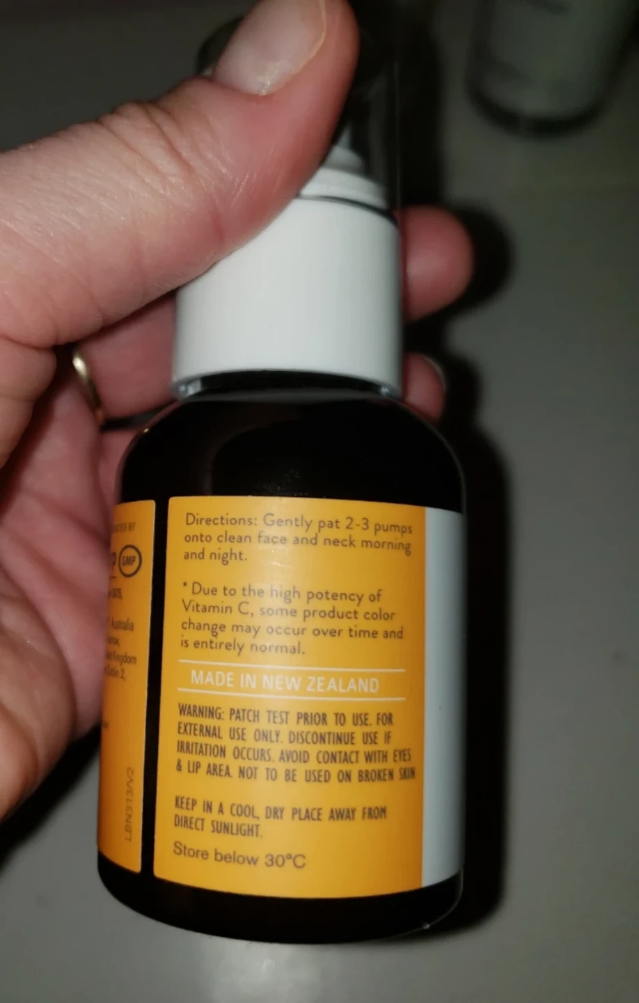 by nature 10% Vitamin C + Collagen Brightening Gel Moisturizer - photo 2