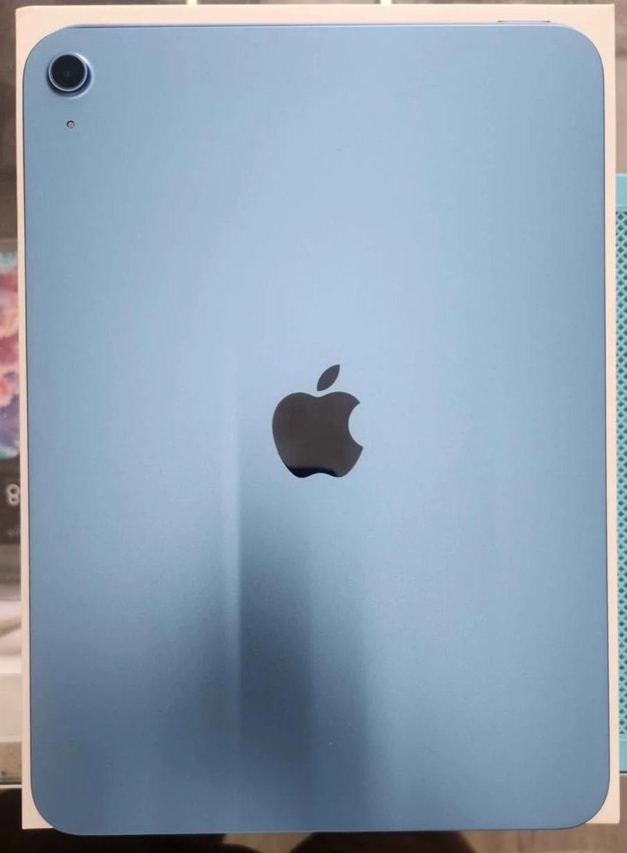 iPad A16 128gb Unused - photo 2