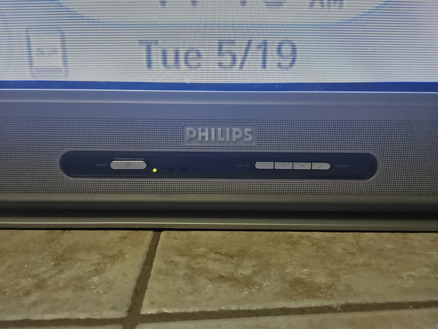 Philips 27" Flat CRT - 2007 - photo 2