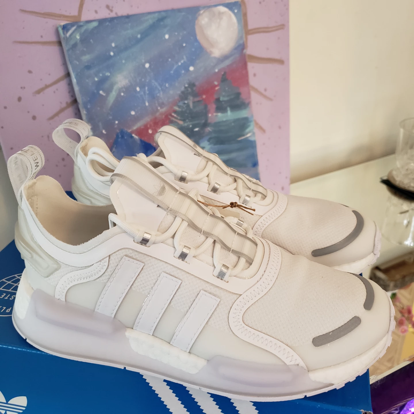 Brand new Adidas NMD V3 W running shoes sale