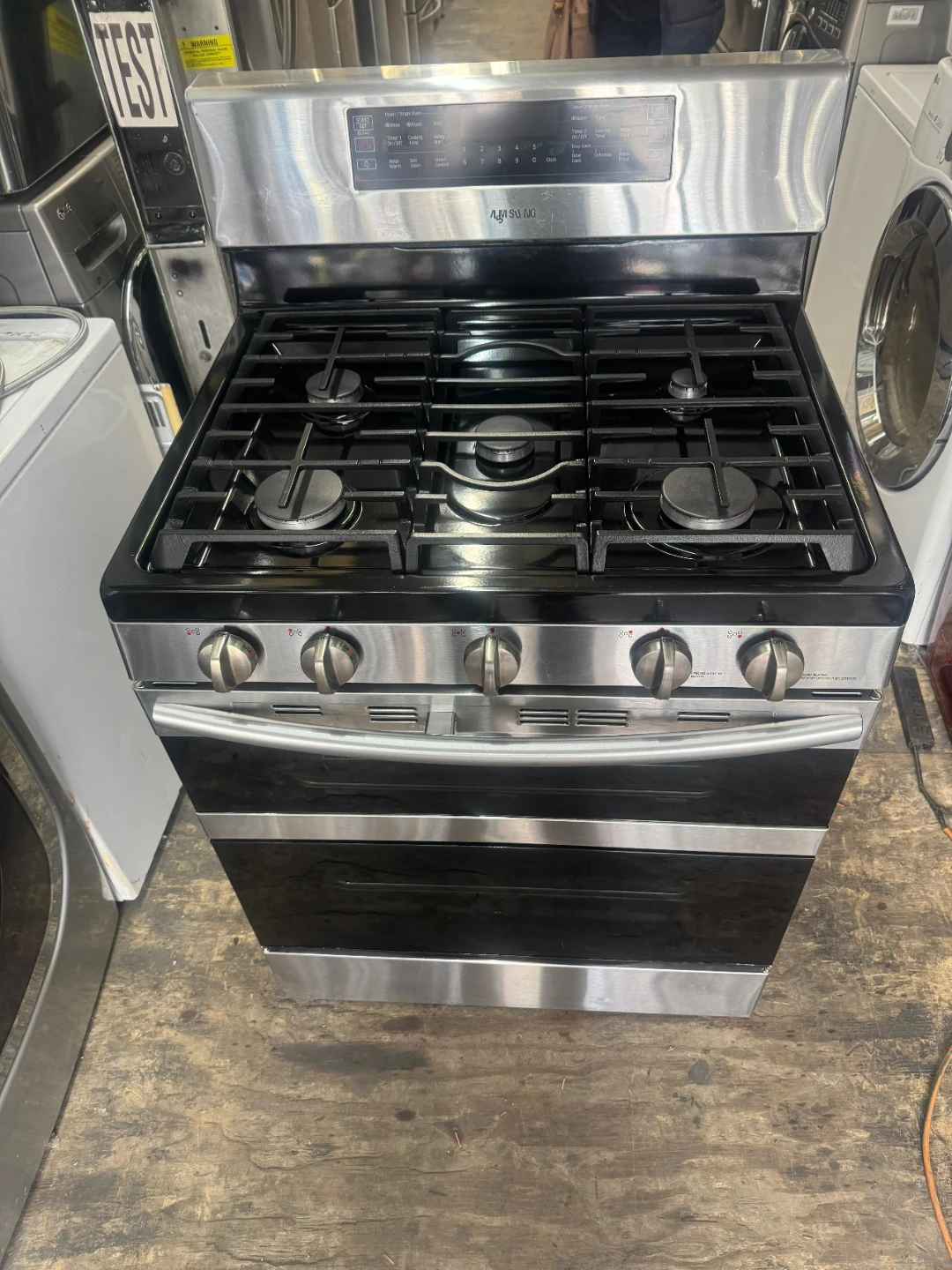 Samsung 30in Stainless steel gas stove