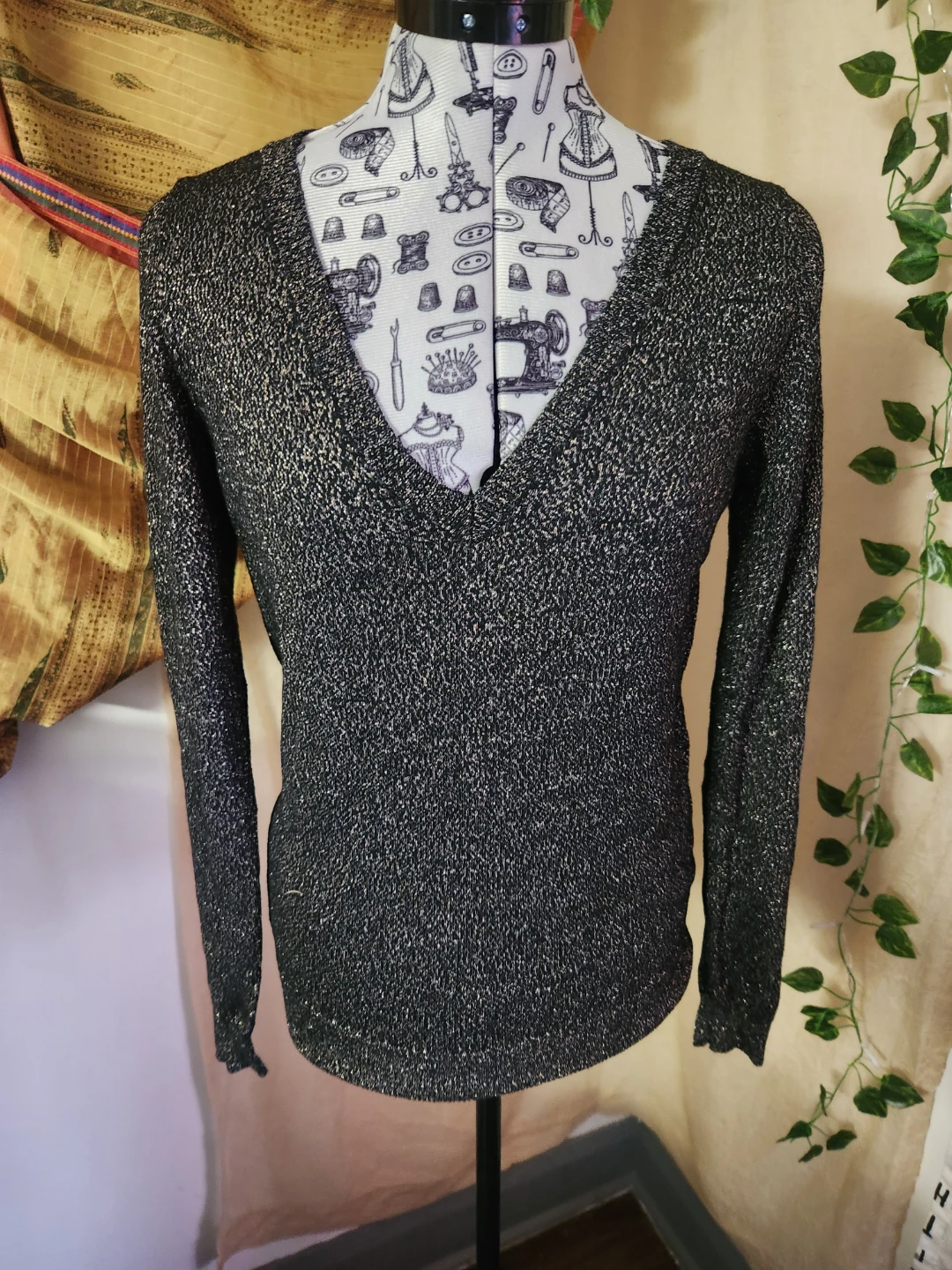 Sparkly V-Neck Sweater - photo 2