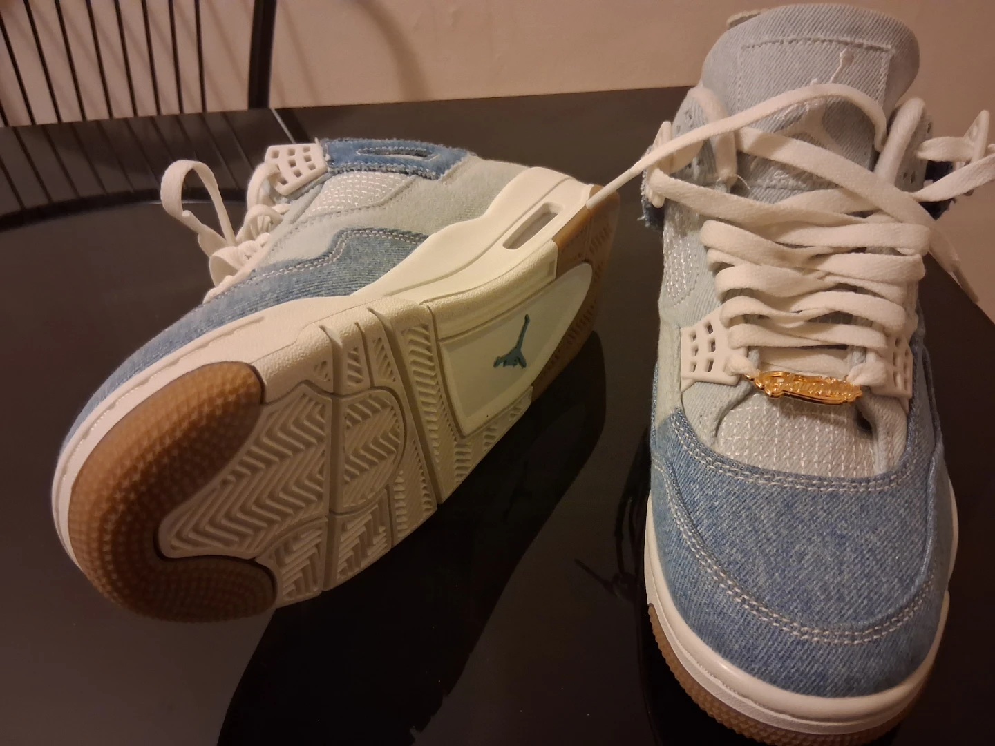 Air Jordan 4s IV $ 200 women 9 - photo 3
