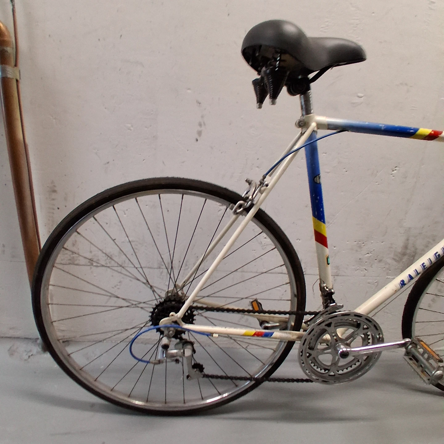 Raleigh Laser Road Bike - photo 3