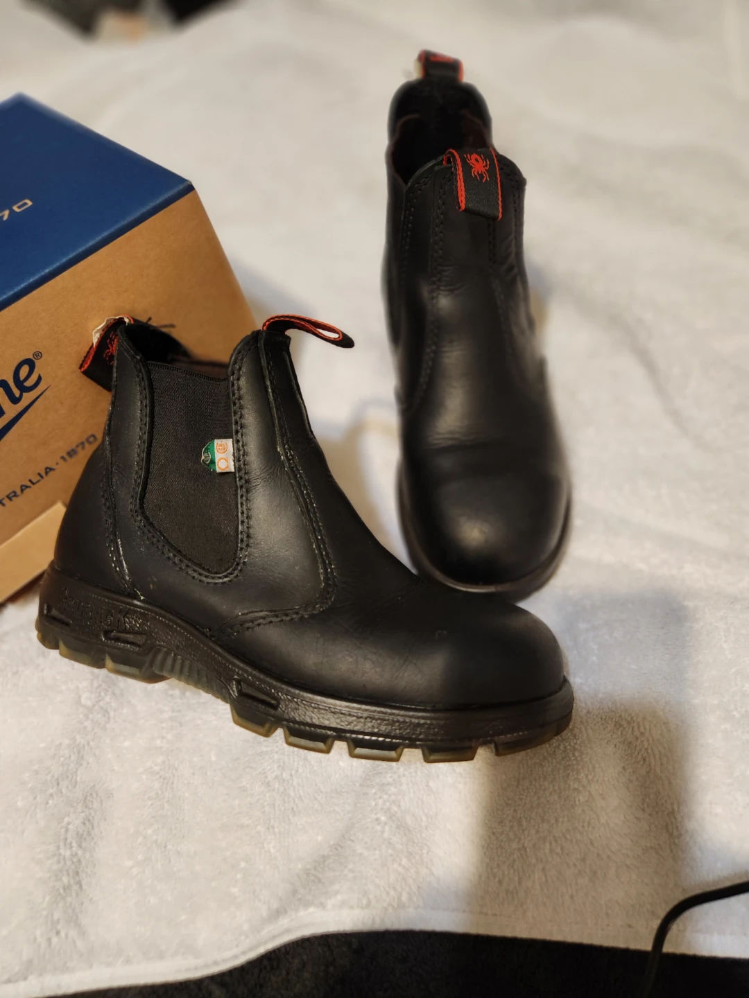 Blunddtone steel toe work boots womens - photo 3