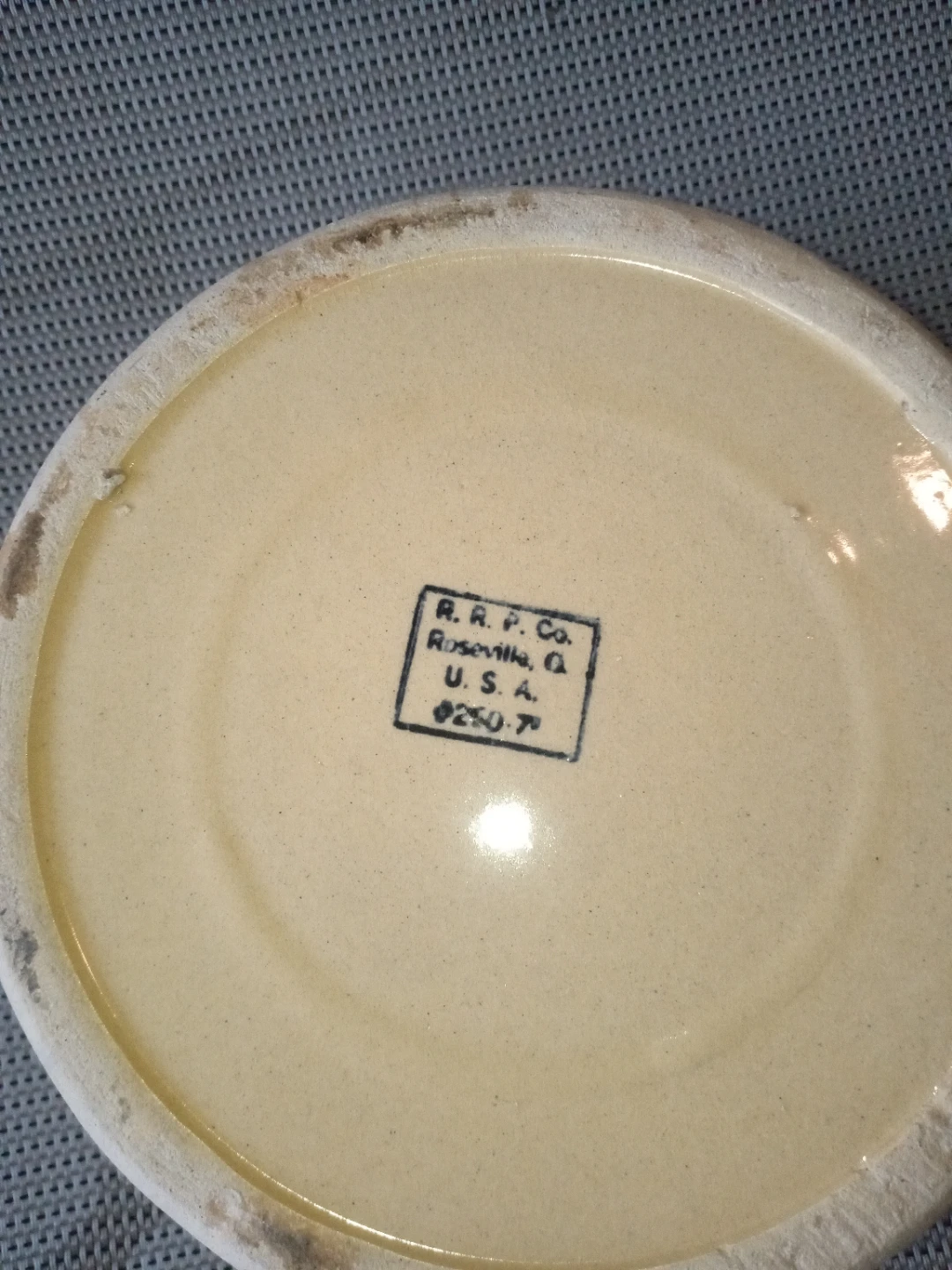 R. R. P. Co. Roseville, Ohio 2 Gallon Crock - photo 2
