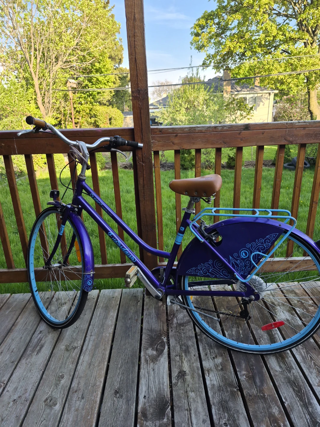 Schwinn Queen Essence Cruiser Bike - Purple - photo 2