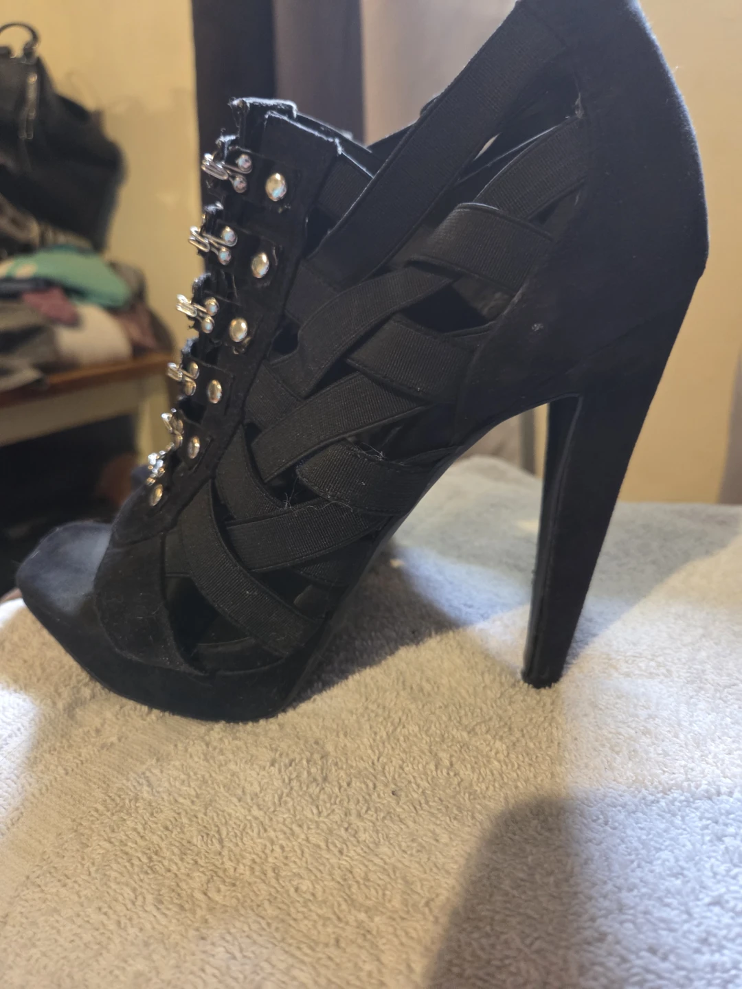 Jessica Simpson Black Strappy Heels Size 8B - photo 2