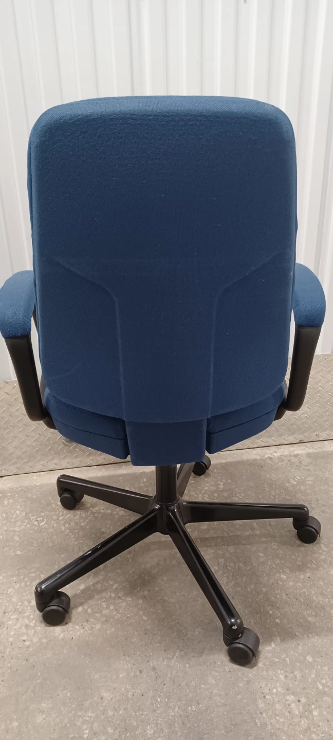 CLASSY OFFICE CHAIR good Quality - photo 4