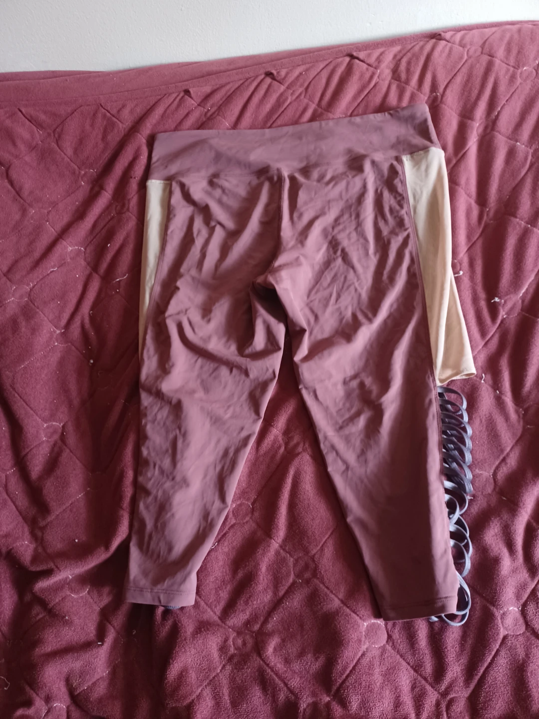 Active Life Cropped Leggings with Lattice Detail - Rose Mauve - photo 4