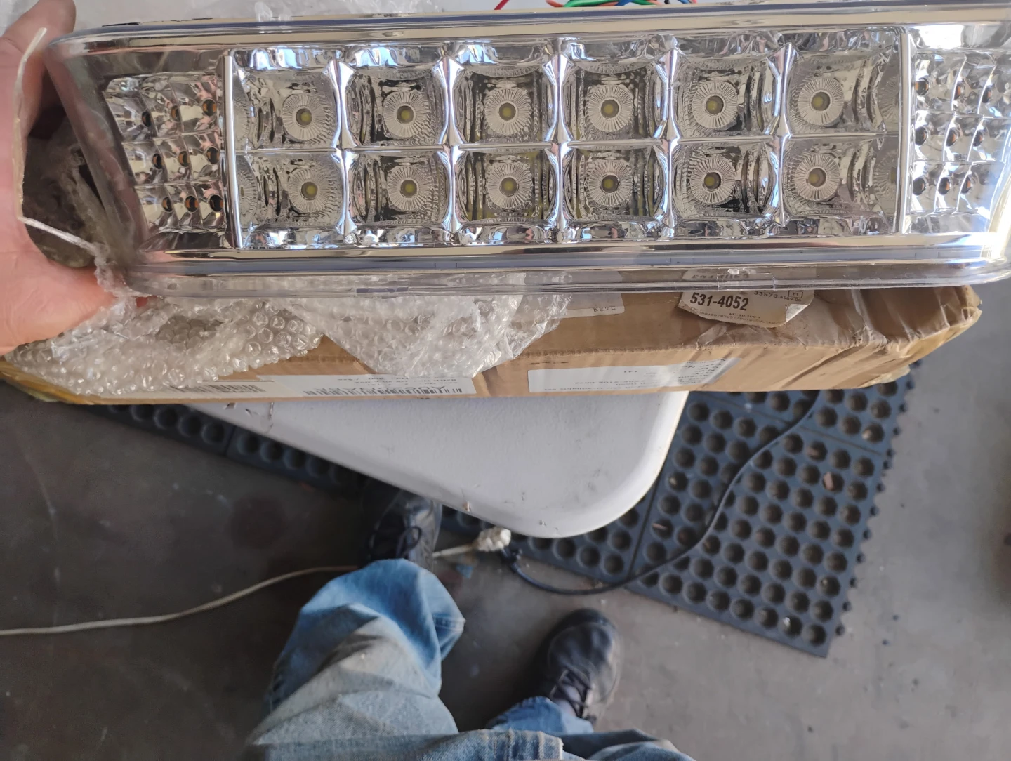 Precedent LED Headlights Set multi pin electrical connector