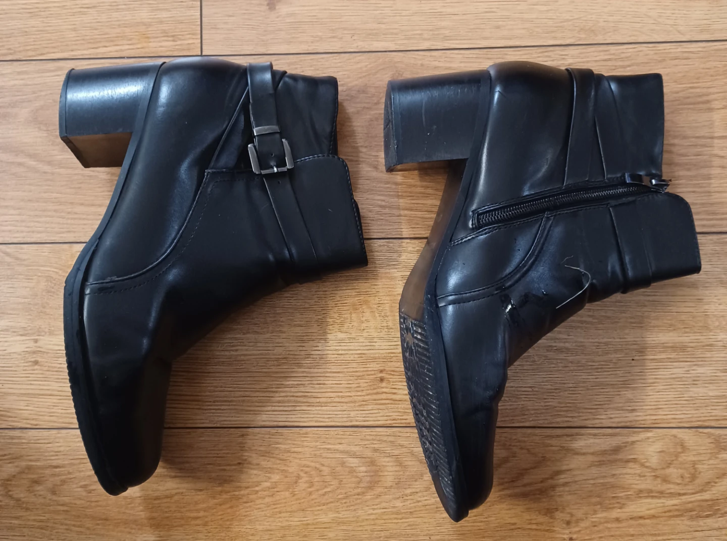 Black Ankle Boots - photo 3