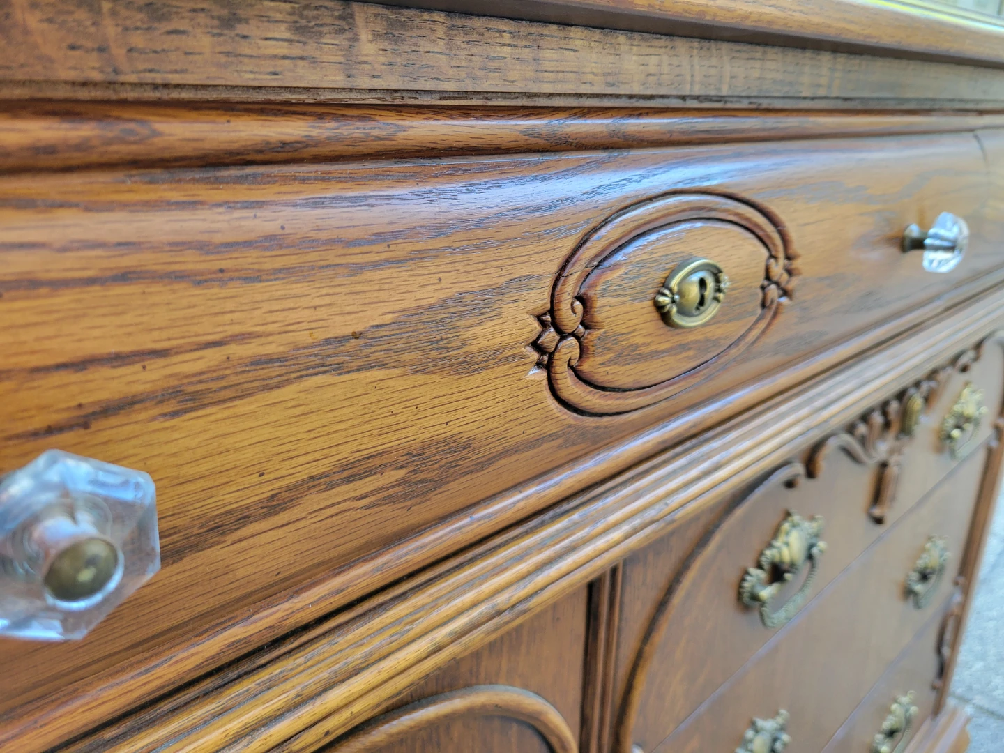 Vintage American Drew Solid Oak 9-Drawer Dresser / Sideboard - photo 5