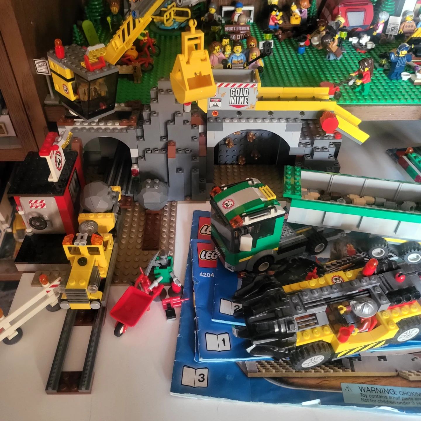 LEGO City Gold Mine Truck and Vehicle Set