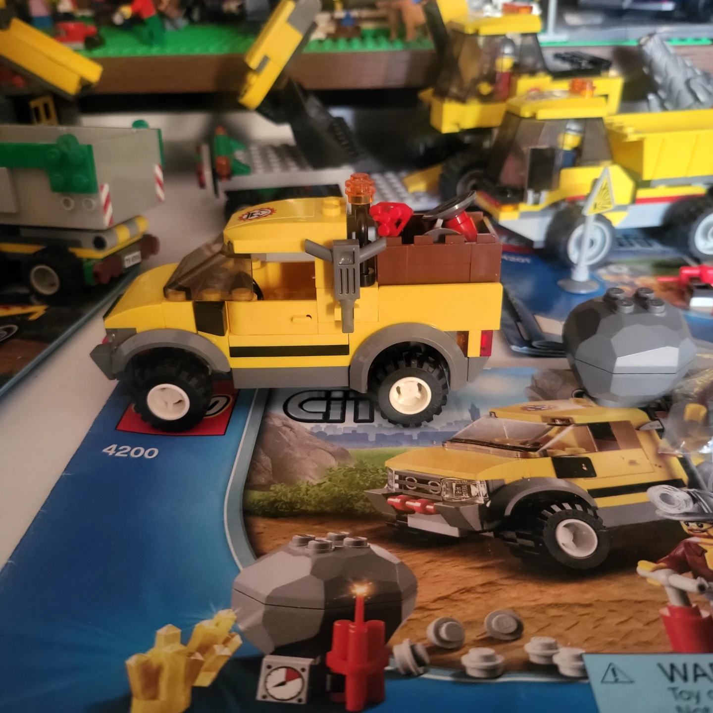 LEGO City Gold Mine Truck and Vehicle Set - photo 5