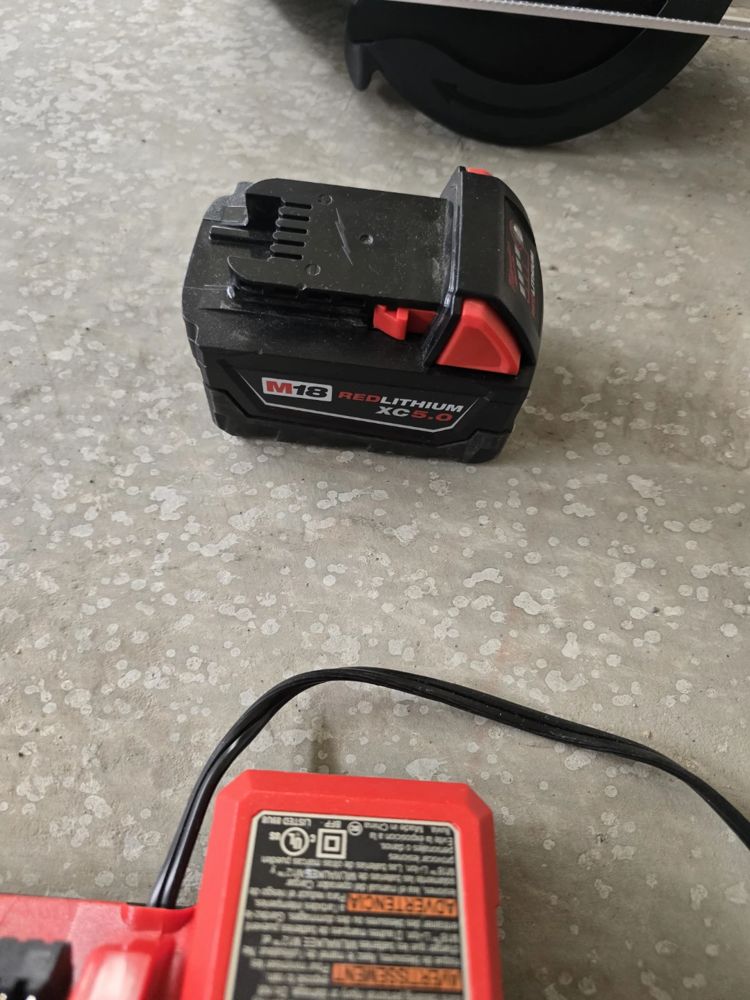 Milwaukee M18 REDLITHIUM XC5.0 & XC8.0 Battery Twin Pack - photo 3