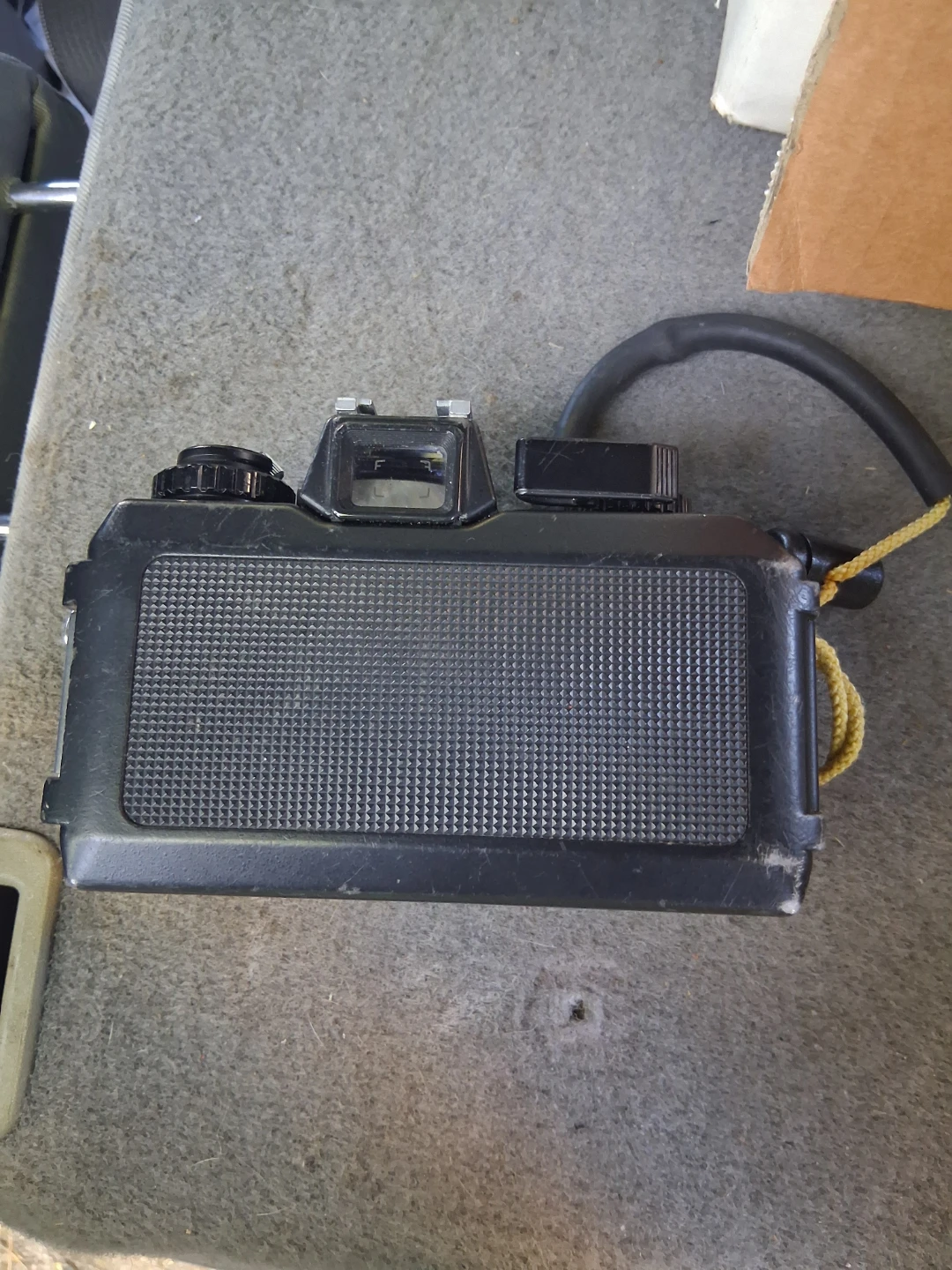 Nikon FG-20 35mm Film Camera - photo 3