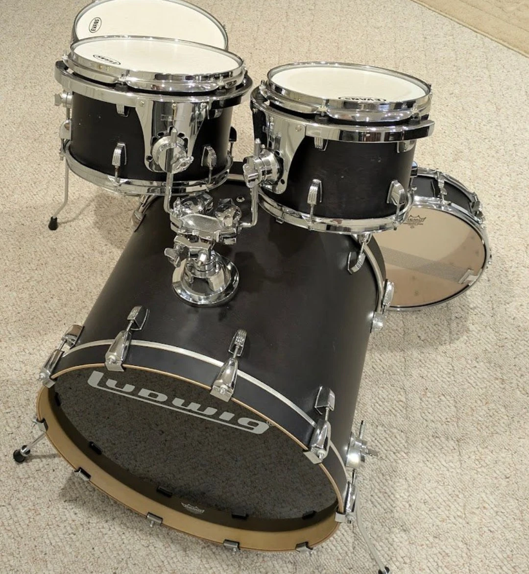 Ludwig Accent CS Custom 5 Piece Drum Set