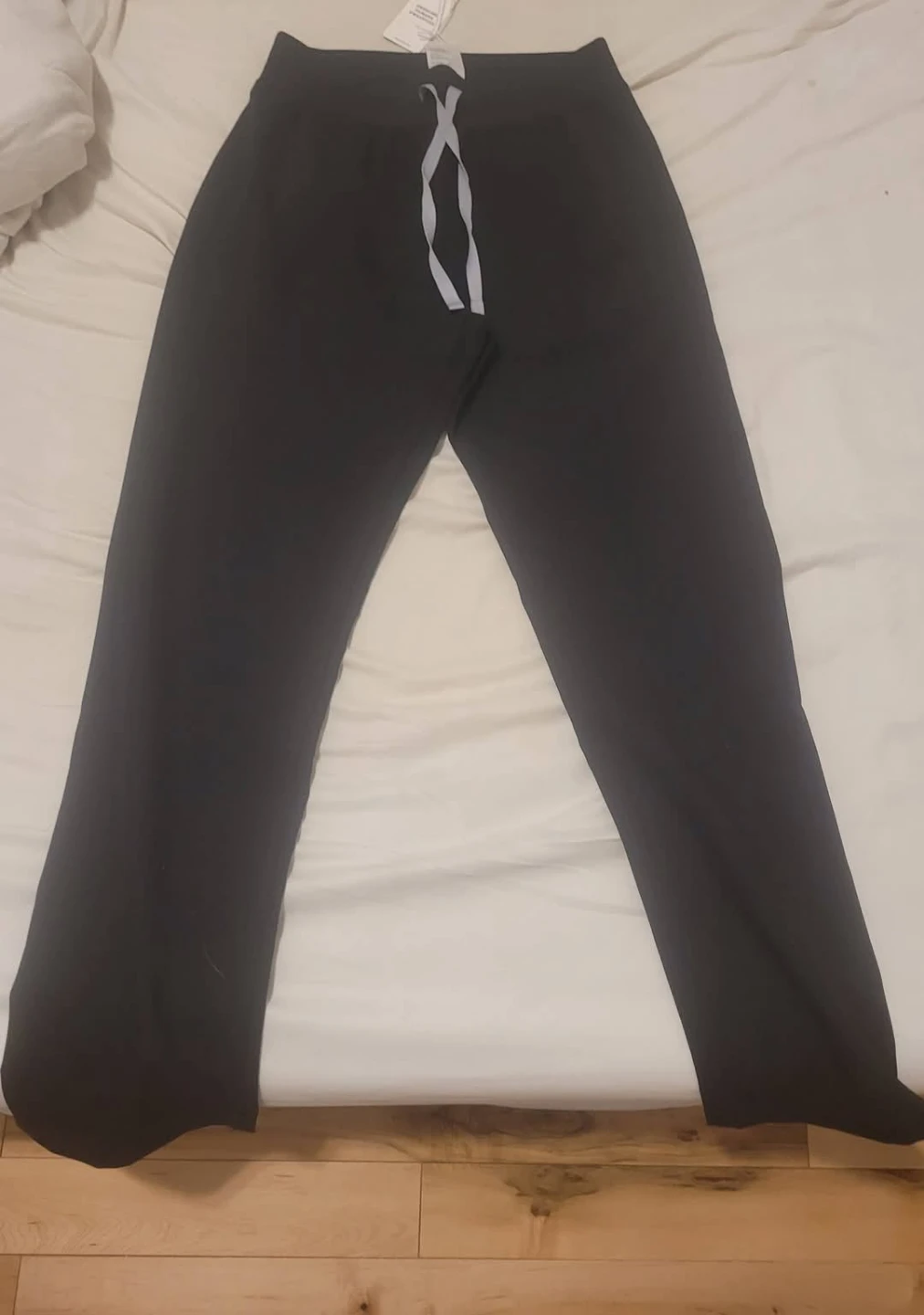 FIGS Livingston scrub pants