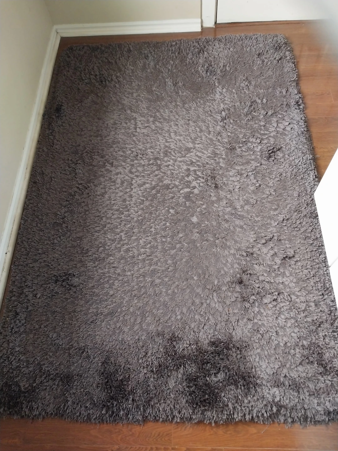 Cozy Shaggy Rug 4' x 6' Dark Brown available. Fixed price. - photo 4