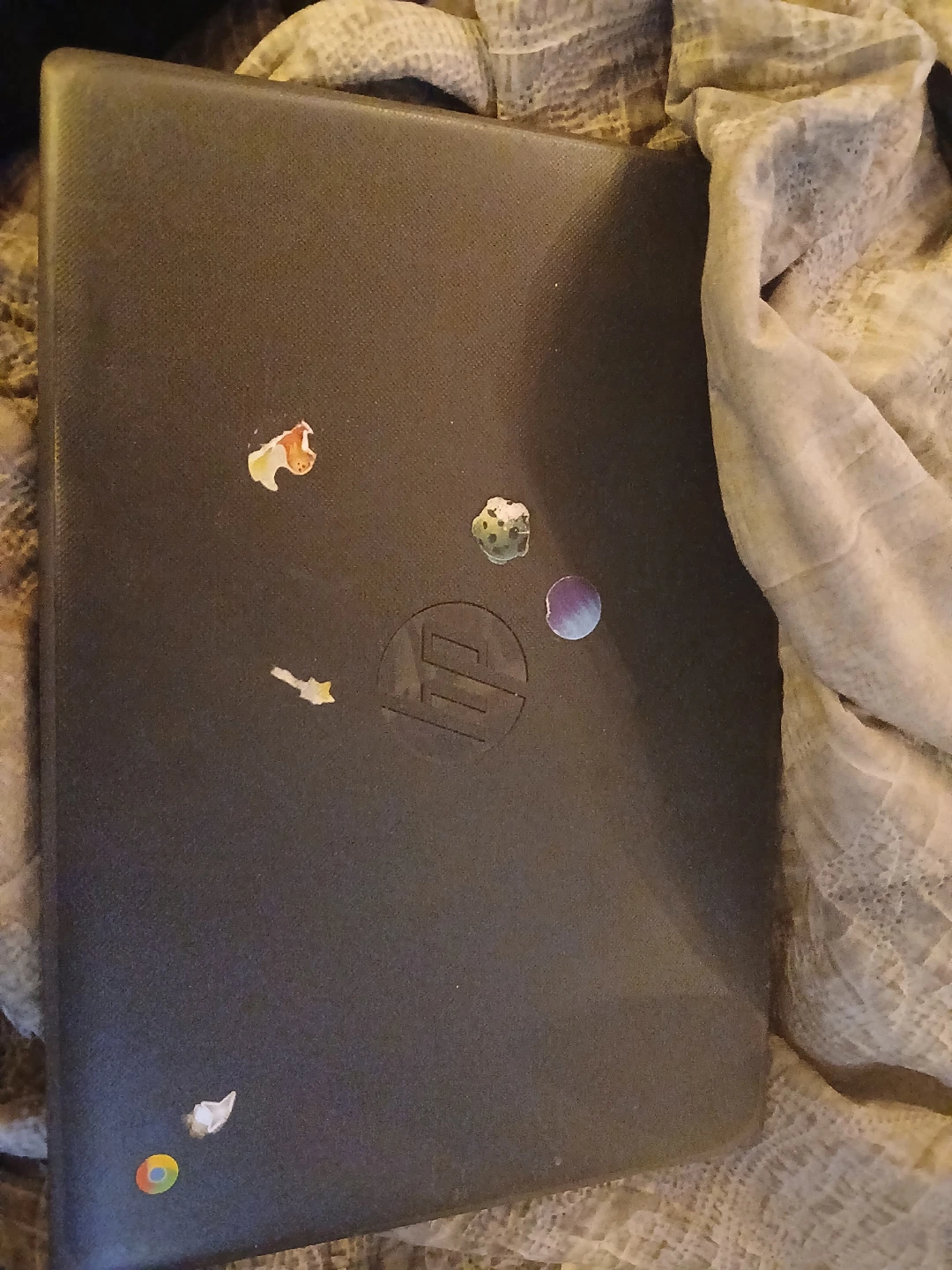 HP Laptop - photo 2