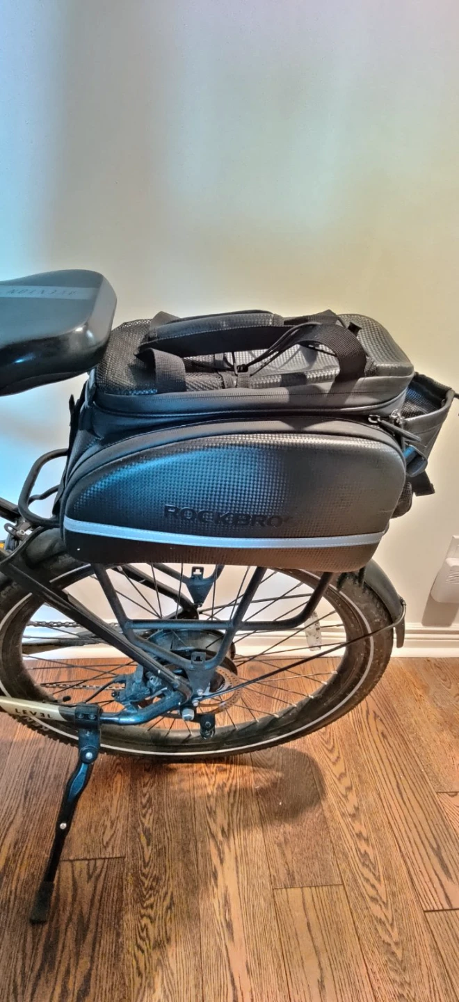 Aventon Level V1 L E-Bike & Accessories 180km only! - photo 3
