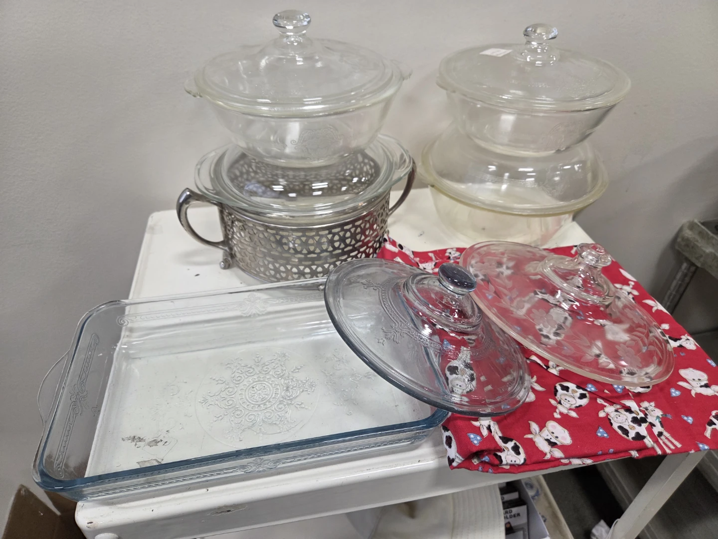 Vintage Clear Glass Pyrex Bowls with Lids - photo 3