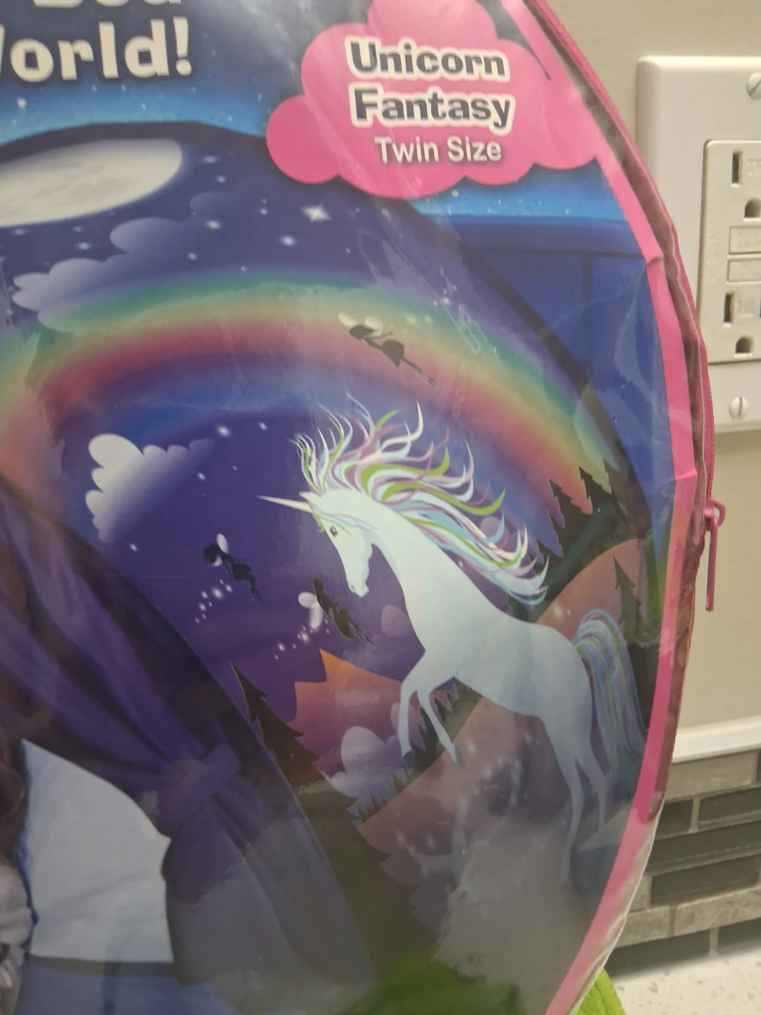 Dream Tents Unicorn Fantasy Twin Size Bed Tent - photo 4