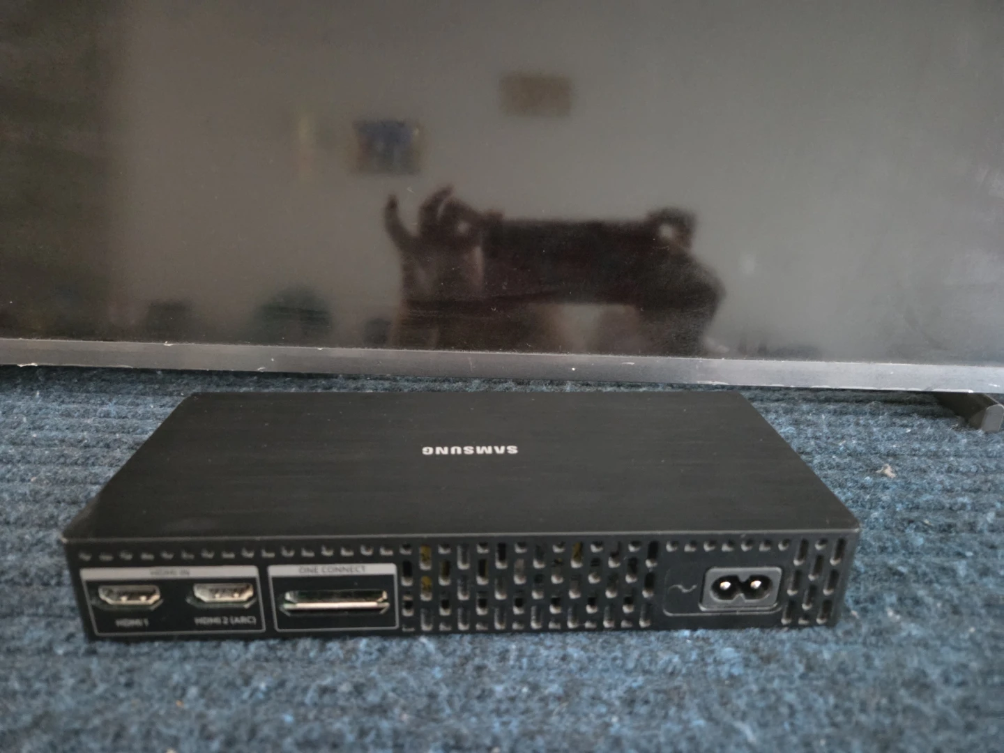 Samsung 32 smart TV with remote and connect 1 - photo 4